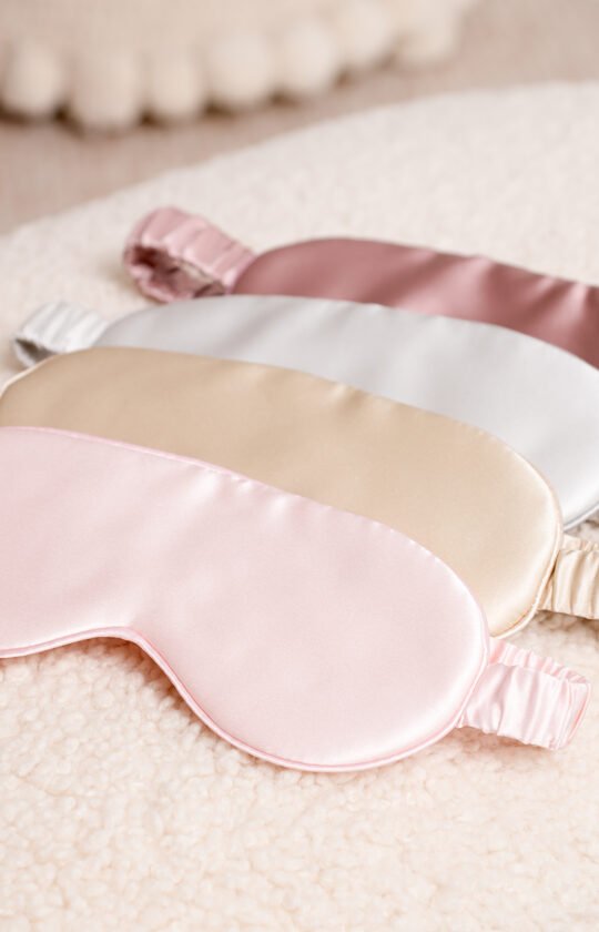 Šilkinė miego kaukė