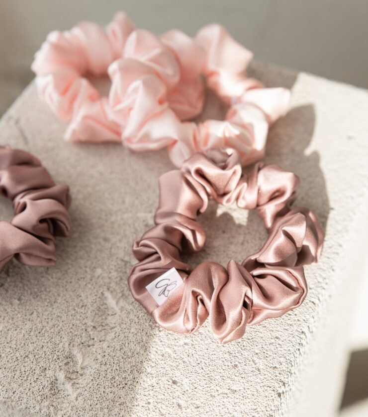 Šilkinė plaukų gumytė S dydis